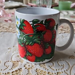Strawberry Pattern Ceramic Mug - White